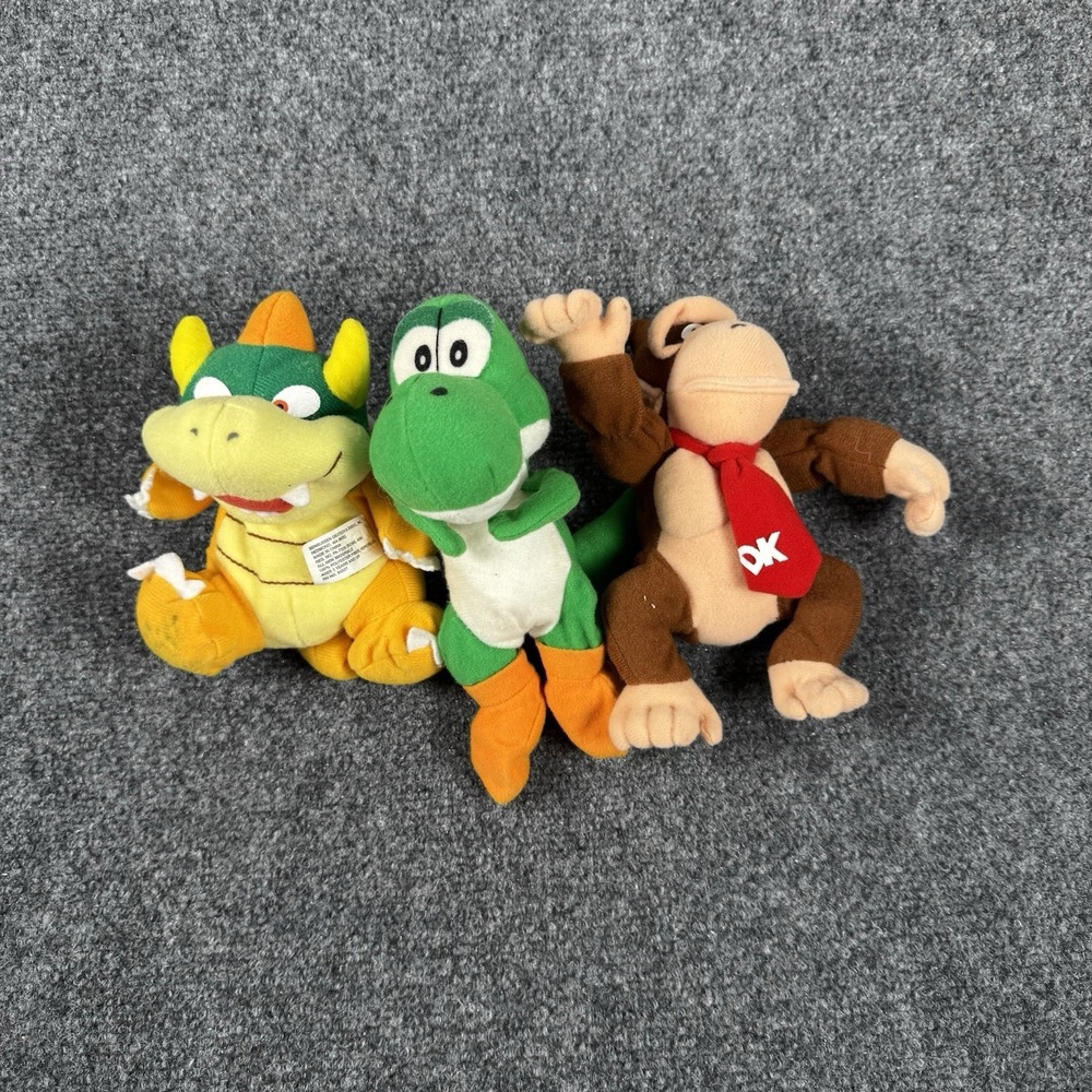 1997 BD&A Super Mario Bowser Donkey Kong & Yoshi Nintendo 64 Beanie Plushes